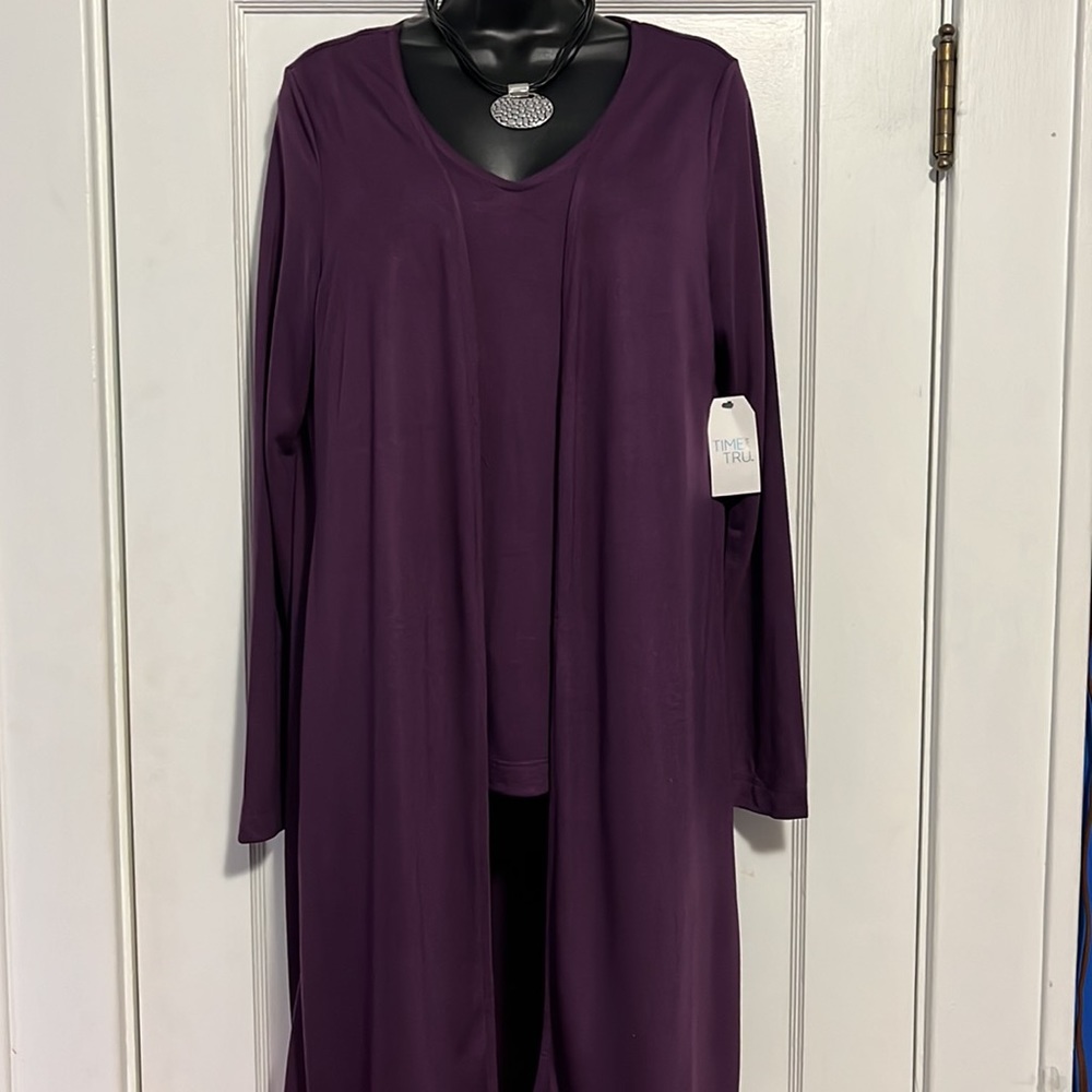 Time and Tru Woman’s Long Sleeve Cardigan Set